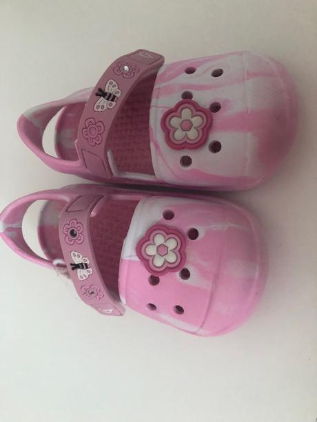 Gumené sandálky, 22