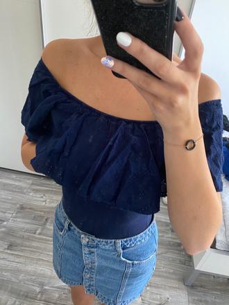 Body s madeirovym volanom, tezenis,s