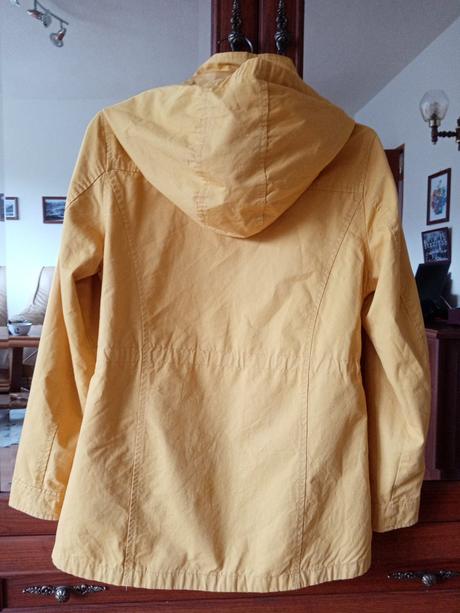 Prechodná bunda jar/jeseň zn. fisherfield, 40