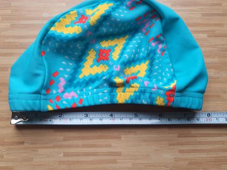 Kupacia / plavecka ciapka vel.110,