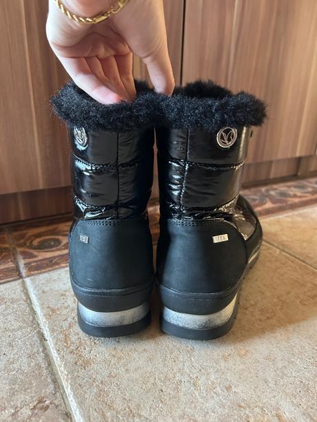 Čižmy/snehule caprice -36, 36