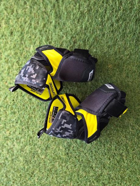 Hokejové chrániče lakťov bauer supreme m3 jr, bauer