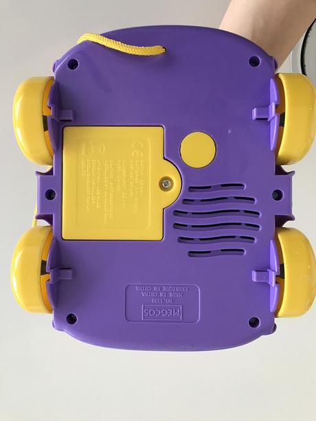 Tahaci telefon na kolieskach,