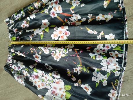 Kvetinová sukňa (už s poštovným), m