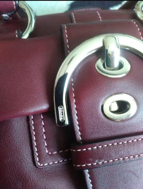 Kabelka coach, coach