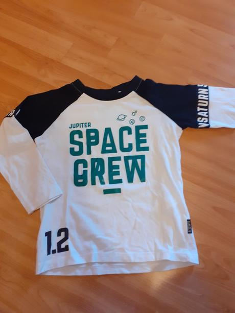 Vesmírne tričko, reserved,104