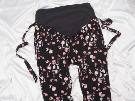 Kvalitné tehotenské nohavice, bonprix,50