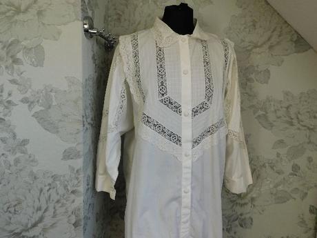Velmi pekna vintage bluzka ku kroju, 42