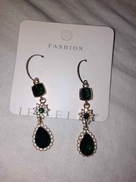 Smaragdove nausnice, 