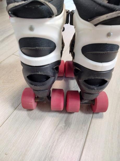 Kolieskové korčule, 33