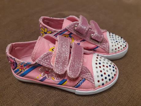 Plátenky s kamienkami, 27