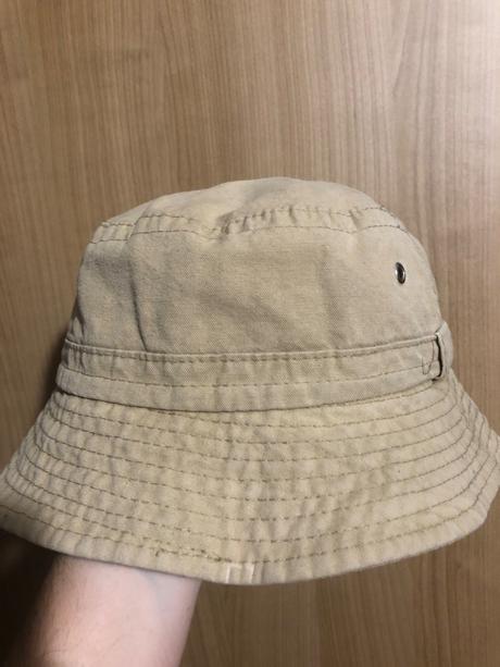 Klobúčiky na leto s motýlikom, pásikavý, 9 ks, rada,74