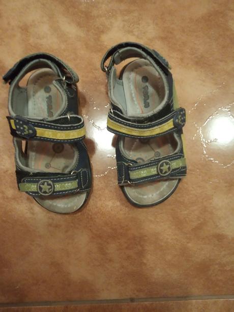 Sandálky 24, 24