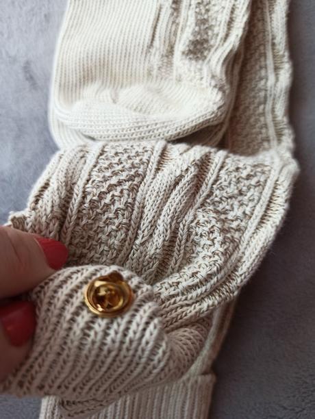 Podkolienky s brošňami, 44 / 46