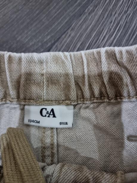 Predám krátke nohavice c&a, c&a,134