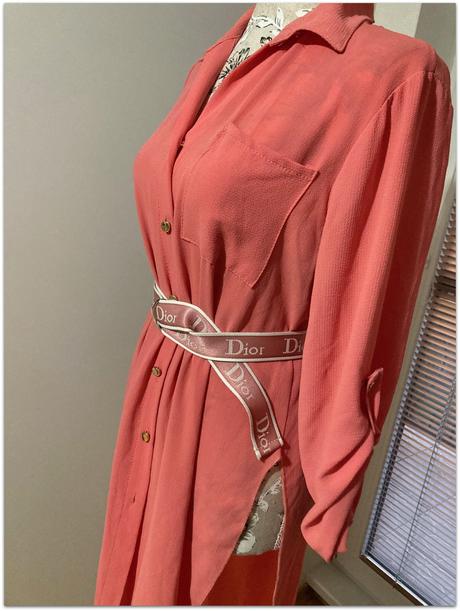 Predĺžená lososová košeľa, 