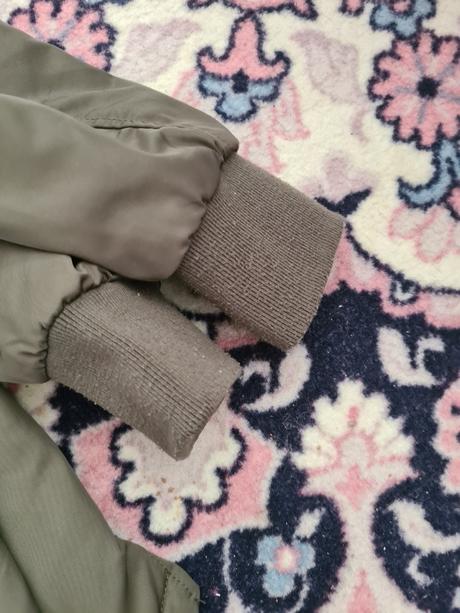 Dlhá bunda, fishbone,m