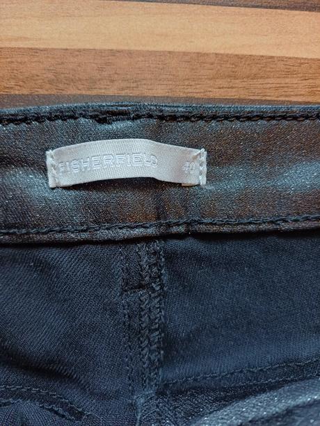 Trblietavé rifle, 40