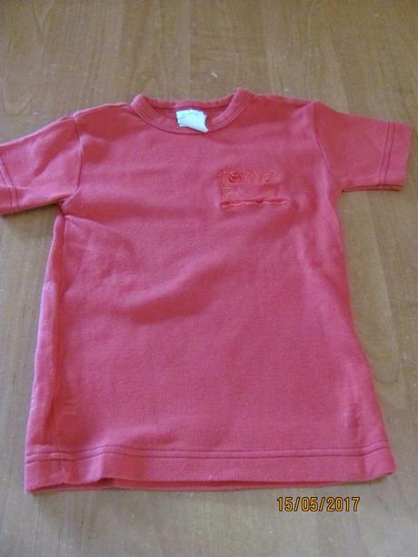 Červené tričko veľ. 82, queen,80