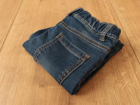 Dievčenské elastické rifle f&f 122 (6-7r) top stav, f&f,122