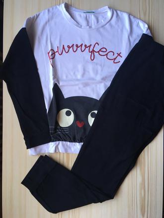 Pyžamo benetton veľ. 140, benetton,140