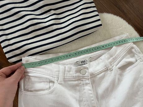 Biele rozšírené džínsy, m&co,l