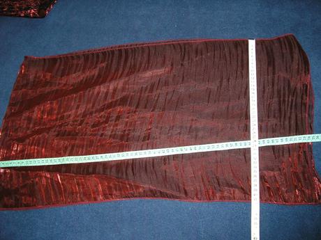 1290. spoloč. šaty, m