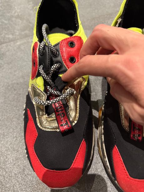 Zaujímavé sneakersy, 40