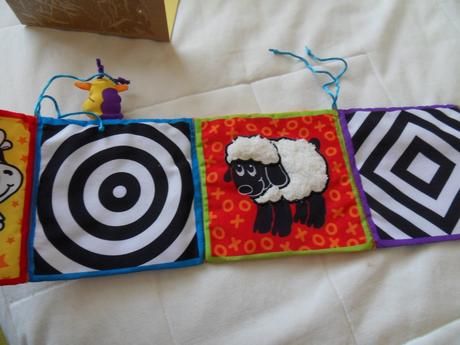 Lamaze veselé leporelo, 