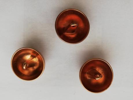 Gombik 3ks - nepouzivany, 