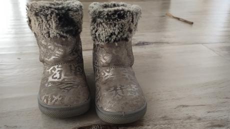 Čižmičky, primigi,24