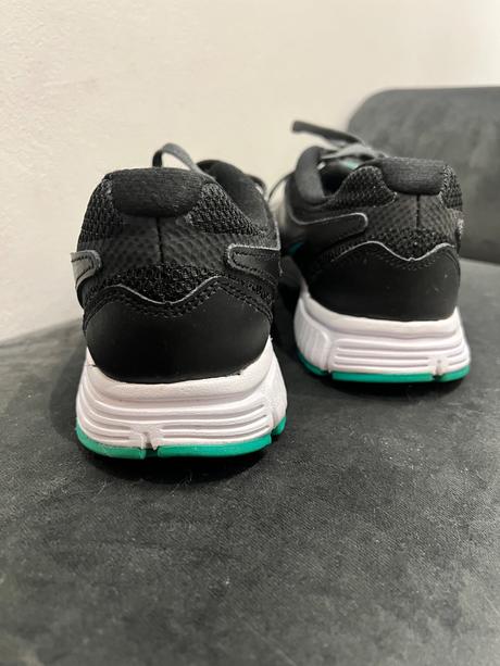 Nike športové tenisky, nike,38