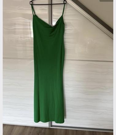 Spolocenske saty, 40