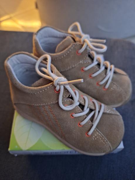 Topanky, protetika,22