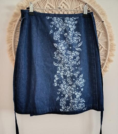 Viazacia sukňa blueberry, s