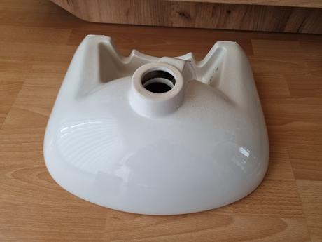 Keramické umývadlo /40 cm/, 