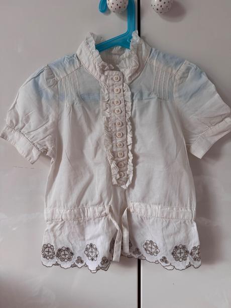 Krásna bluzka pre dievčatko a krajkou 116, marks & spencer,116