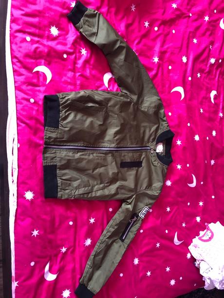 Chlapčenská bomber bunda, 146