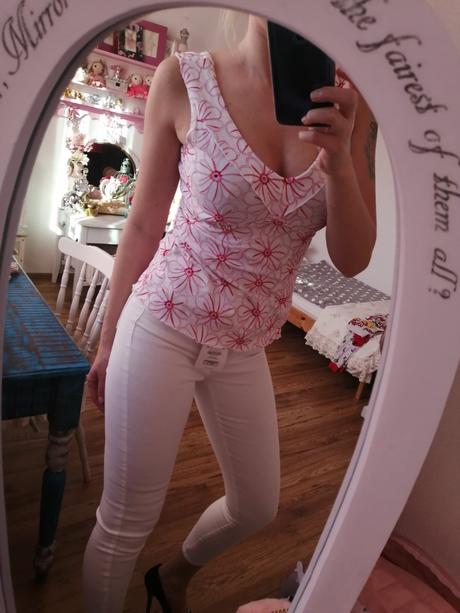 Vyšívaný top kvety, h&m,s