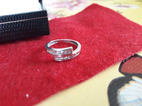 Prsteň biele zlato 2.5g,