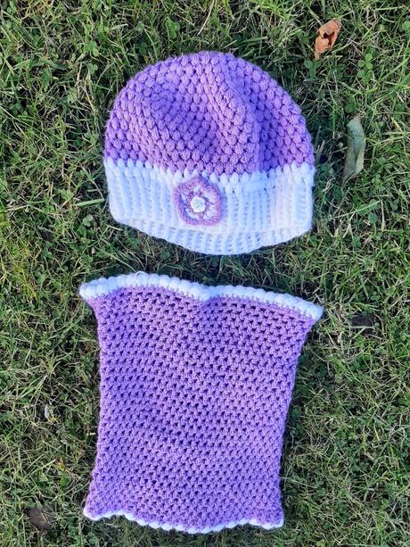 Sada hačkovaná čiapka a šál., 92