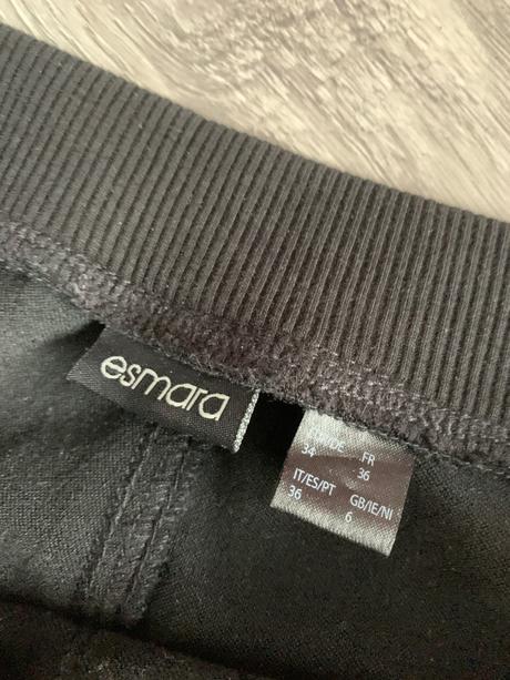 Hrubšie nohavice, esmara,s