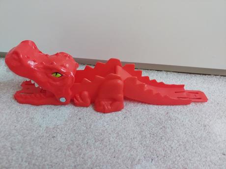 Hotwheels draha dino,