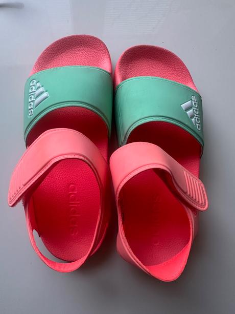 Sandale sportove znacky adidas, adidas,34