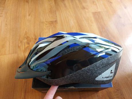 Cyklisticka prilba, l