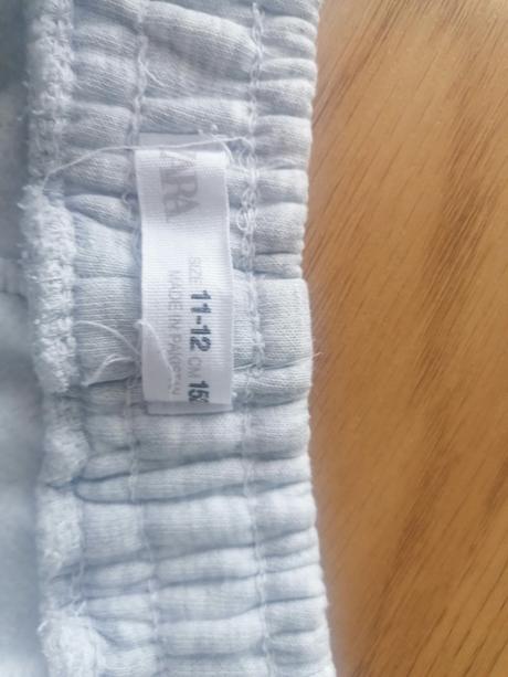 Zara sivé tepláky, zara,152