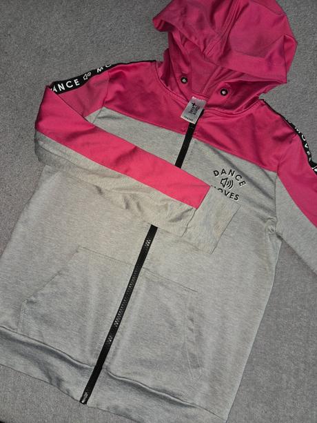 Mikina 134/140, c&a,134