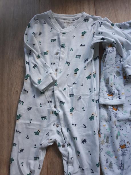 Pyzamka 86 4 eura za kus, disney,86