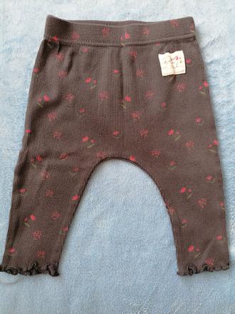 Vrubkovane legíny, 74