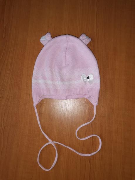 Dievčenská čiapočka, 92